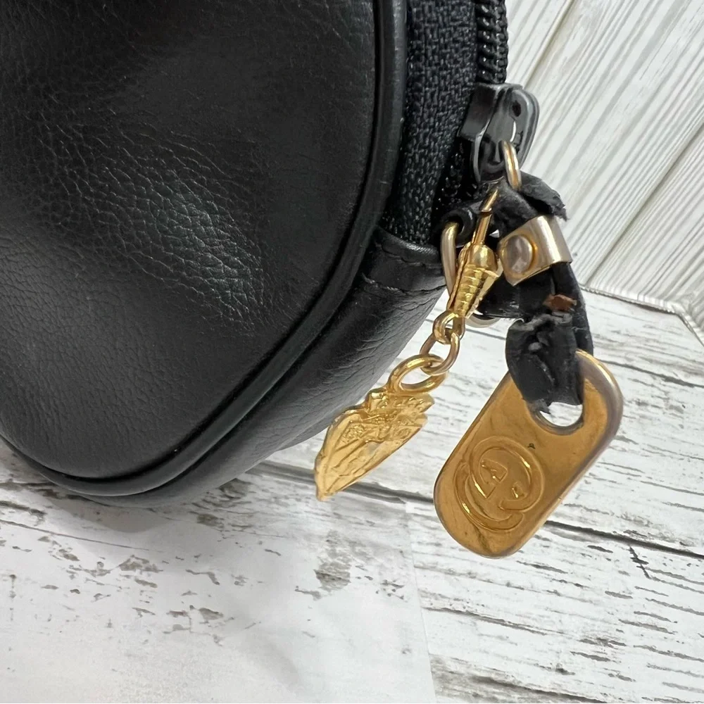 Gucci Vintage Black Leather  Crossbody Bag Gold Hardware - Picture 7 of 14